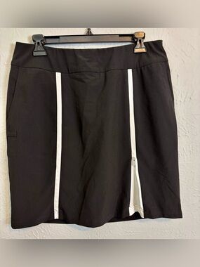 Chicos Black Skirt with White Trim - Women's Athletic Skort Golf Skirt